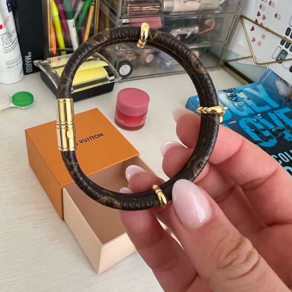 AUTHENTIC Louis Vuitton Keep It Twice bracelet - Picture 4 of 7